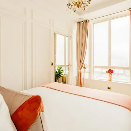 Merveil - Luxury - Louvre - Rousseau *